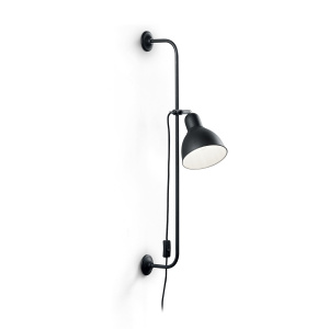 Shower AP1 seinävalaisin